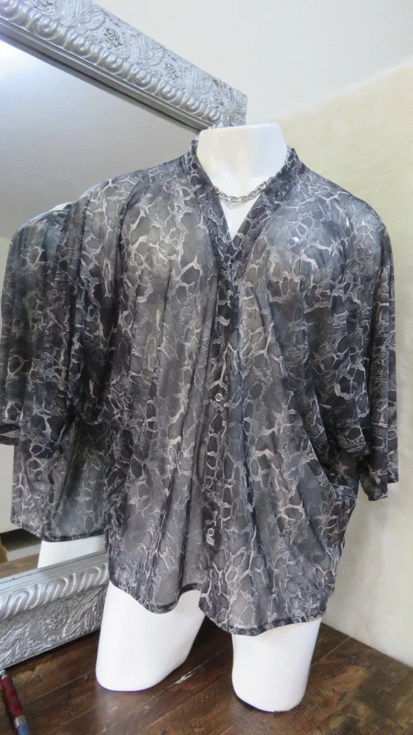 camisa kimono gris